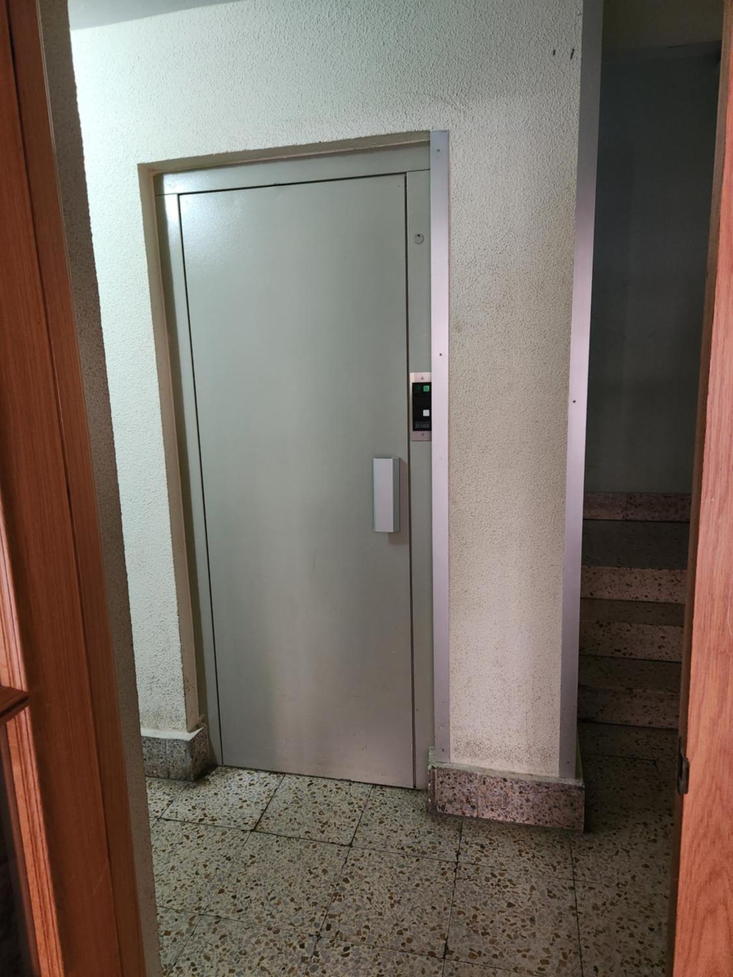 Moderno Apartamento Cerca Del Centro En León Εξωτερικό φωτογραφία